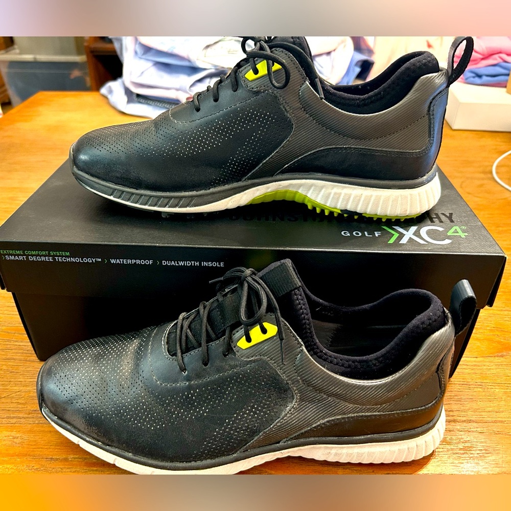 Johnston & Murphy Golf shoes — Waterproof & Spikeless — very good preowned (10M)